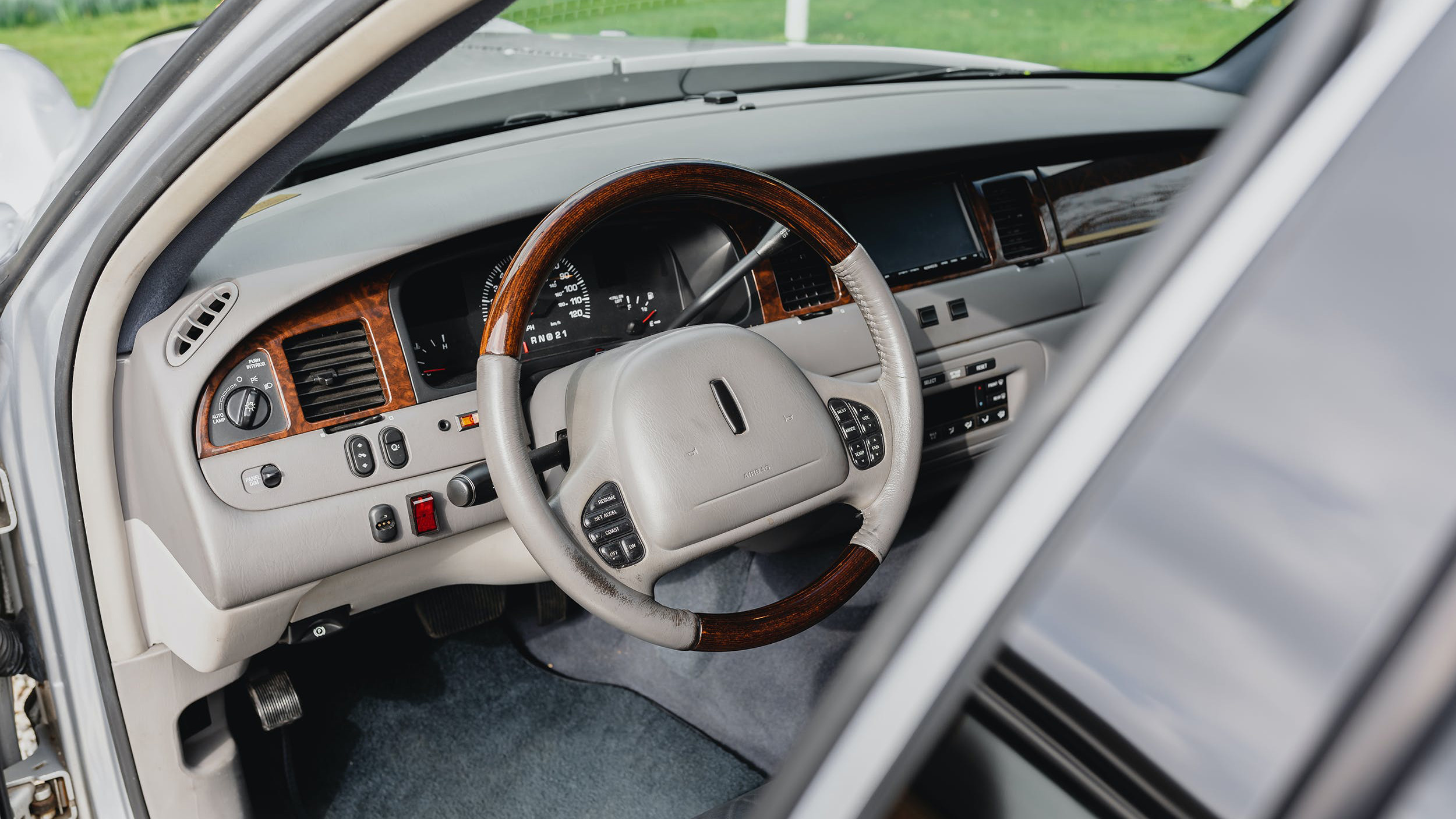 You want luxury? This Zimmer Golden Spirit is REAL luxury Top Gear